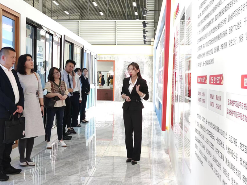 黨建育才 專家助企！貴陽(yáng)經(jīng)開區(qū)開展“專家人才走訪企業(yè)”活動(dòng)